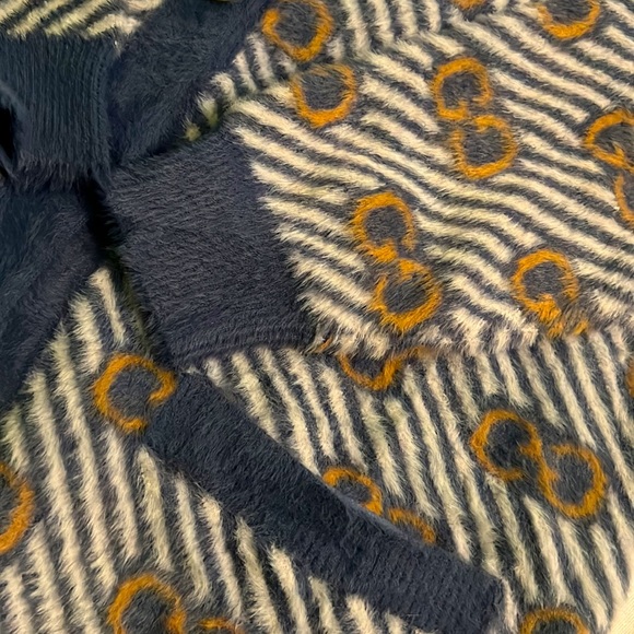 GG Inspired Thick Korean Teddy warm Cardigan/Sweater - Picture 3 of 5